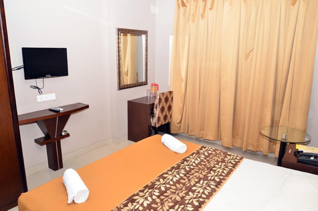 Hotel Blue Lagoon دامان المظهر الخارجي الصورة