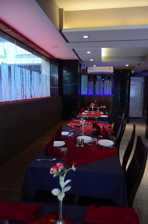 Hotel Blue Lagoon دامان المظهر الخارجي الصورة