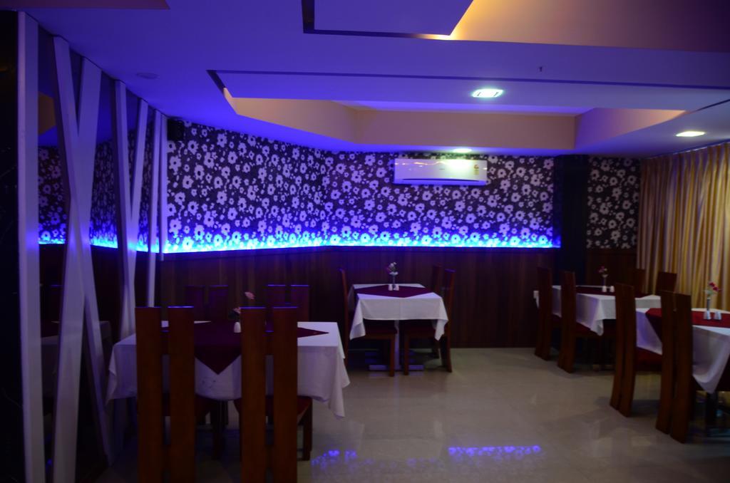 Hotel Blue Lagoon دامان المظهر الخارجي الصورة
